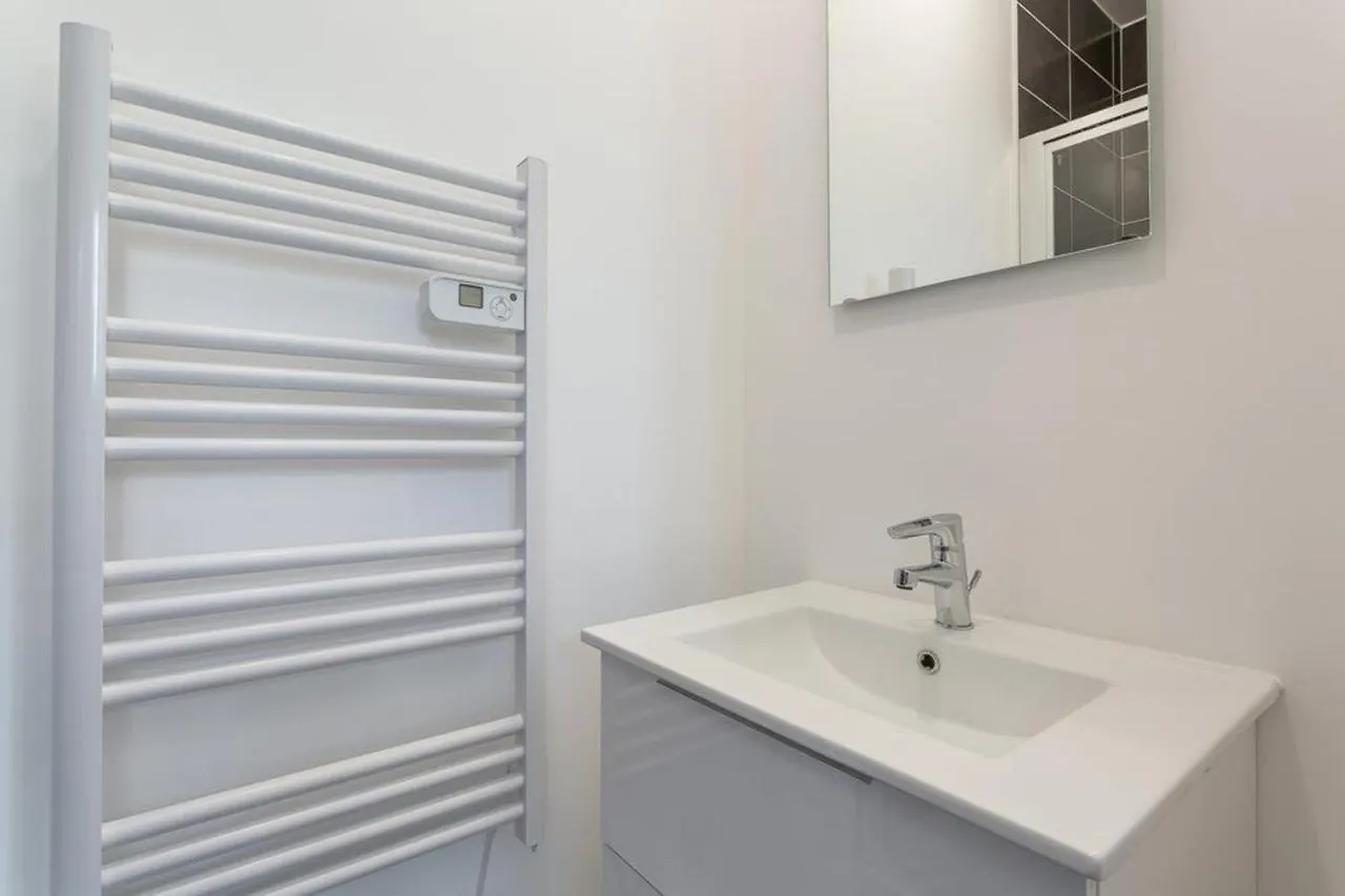 Studio Near Metro And Universities - Lyon 7 0*,