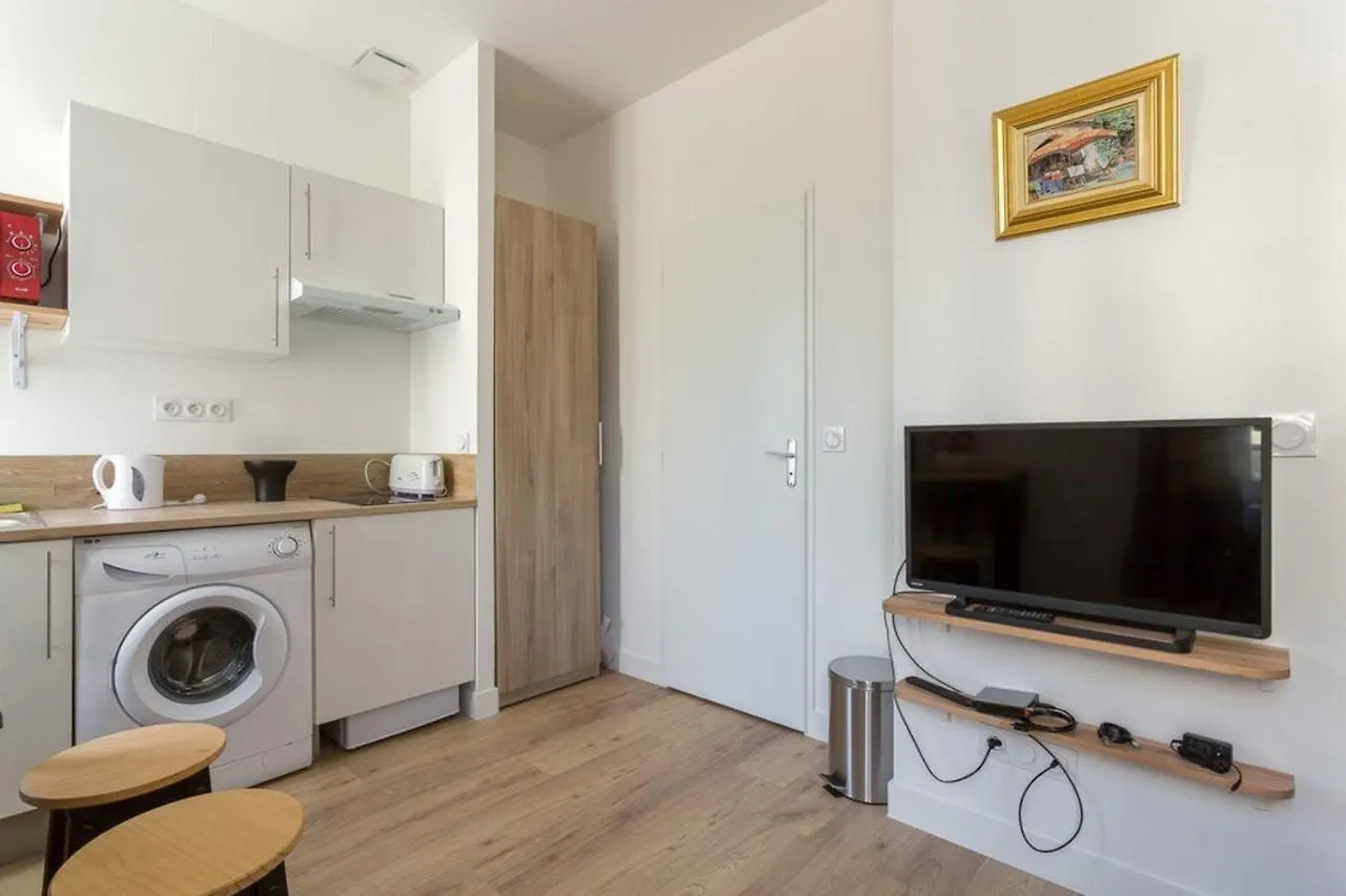Le George Gouy-Joli Studio- Debourg Gerland Lyon Apartment