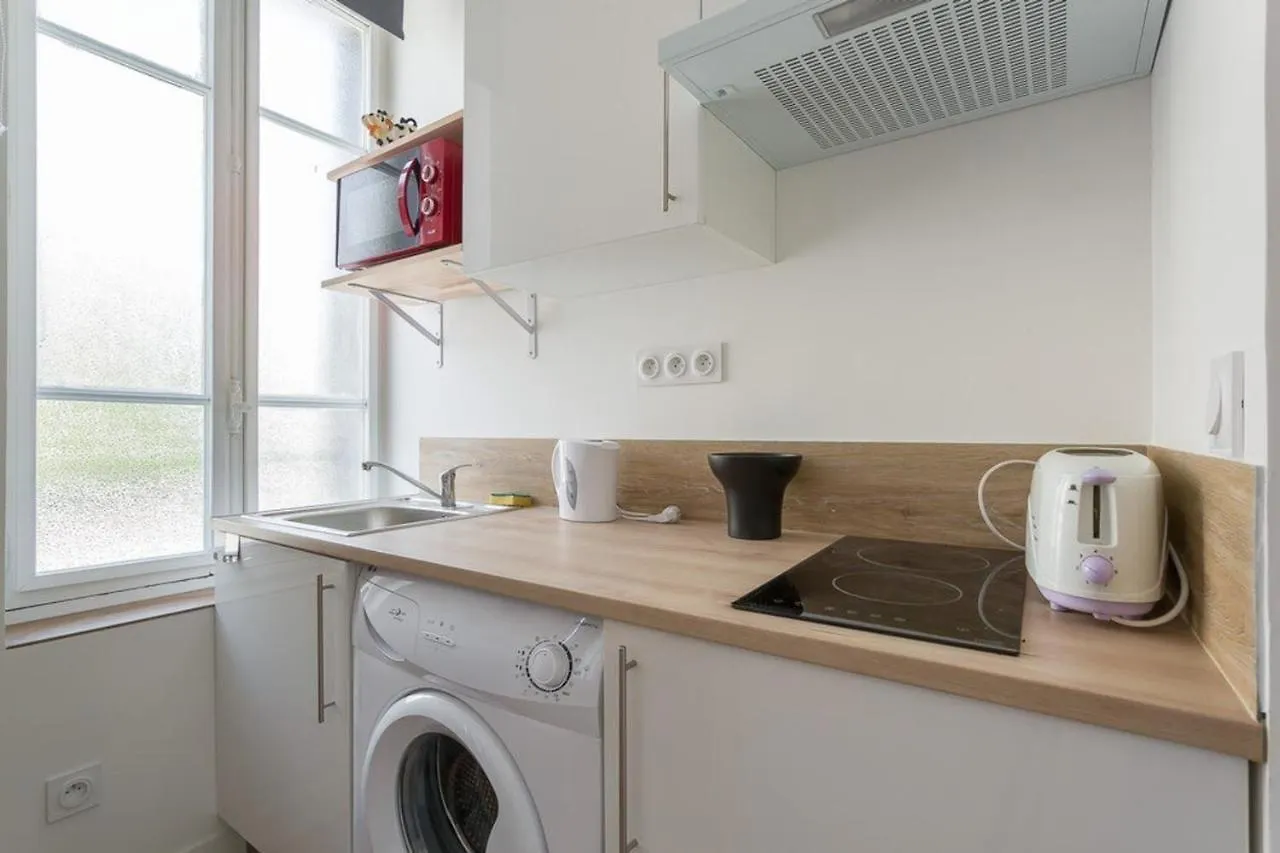 Apartment Le George Gouy-Joli Studio- Debourg Gerland Lyon France